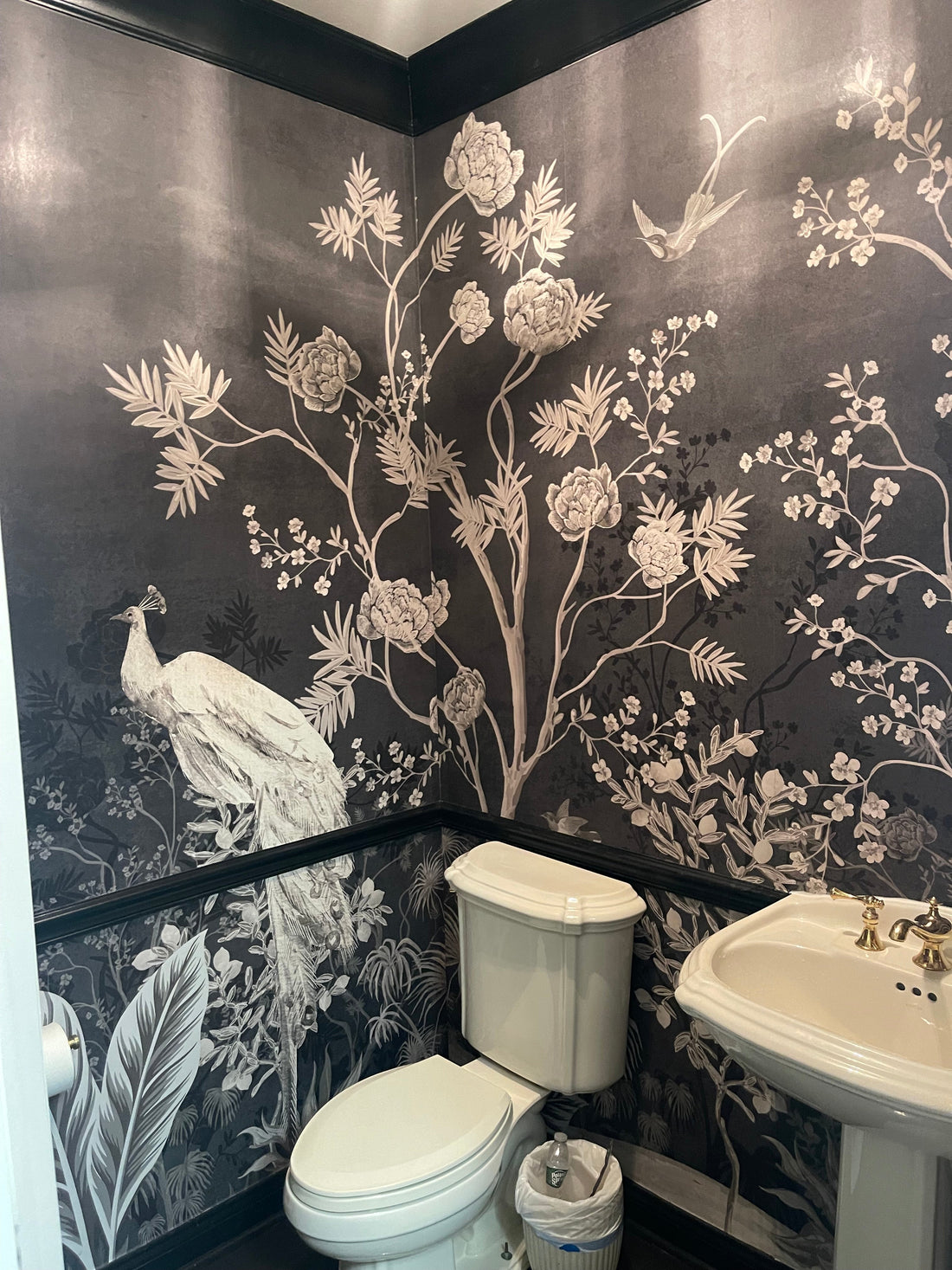 Do You Offer Wallpaper Installation on Long Island?